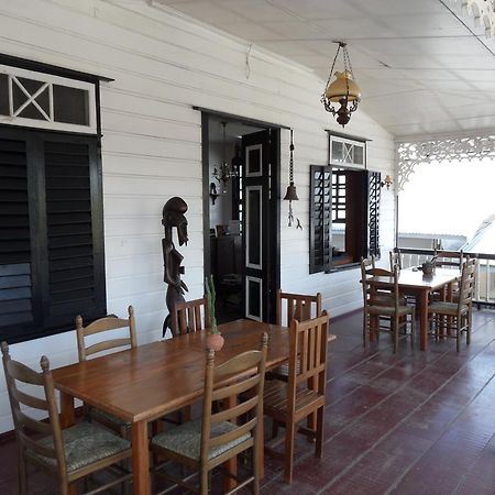 Guesthouse Un Pied-A-Terre Paramaribo Luaran gambar