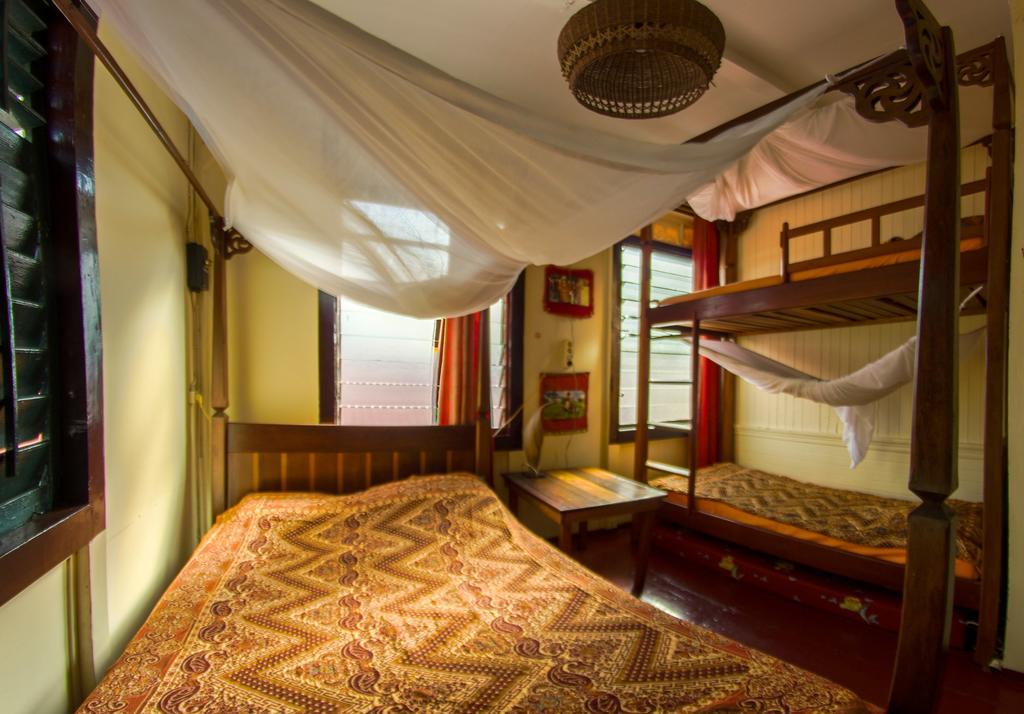 Guesthouse Un Pied-A-Terre Paramaribo Luaran gambar